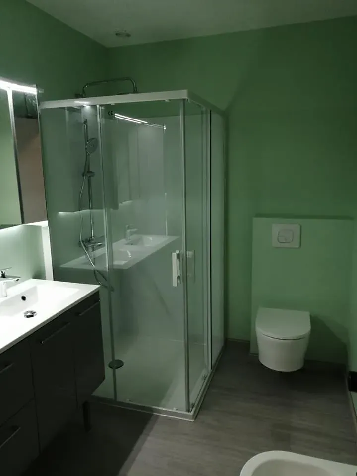 salle de bain verte